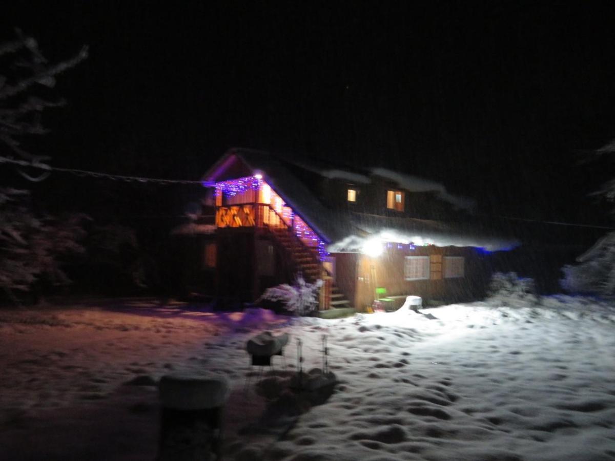 Holiday Home Tihiy Dvor Mykulychyn Esterno foto